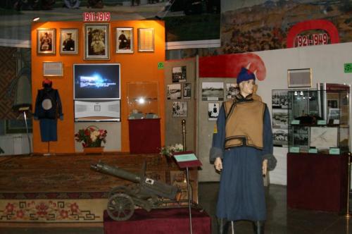 Өнөөдөр Маршал Х.Чойбалсангийн “эд өлөг” үзэсгэлэнгийн нээлт болно